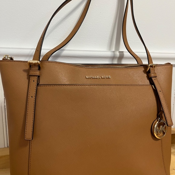 Michael Kors Saffiano Leather Tote Bag - Picture 4 of 6